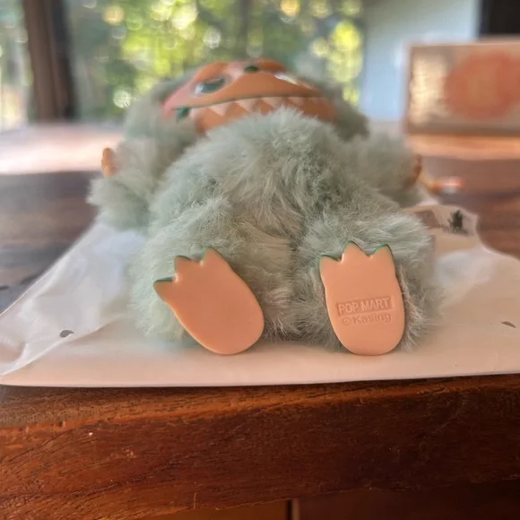 Green Labubu - Big Into Energy (Serenity) 100% Authentic - Picture 4 of 14